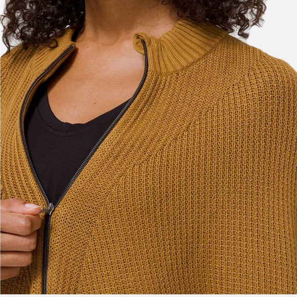 Lululemon SOFTER STILL WRAP - Picture 3 of 10